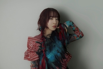 ヒグチアイ、大人気スマートフォンRPG「アークナイツ」(中国大陸版)6.5周年記念イメージソングに「ぼくらが一番美しかったとき」を書き下ろし！