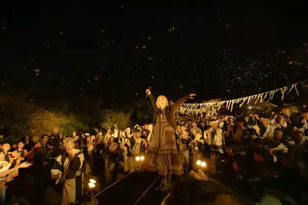 ReoNa、過去最大規模となる“ぴあアリーナMM公演2days”開催決定！凱旋ライブ「シマユイあまみ」で初披露した新曲「結々の唄」配信スタート！