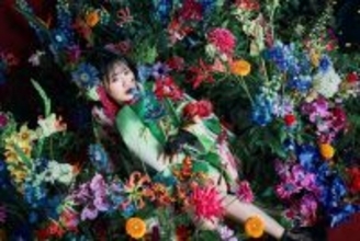 TVアニメ『かくりよの宿飯 弐』のOP主題歌「とおりゃんせ」とED主題歌「涙のレシピ」を収録したシングルをリリースした東山奈央。OP主題歌&ED主題歌の話はもちろん、「ひと匙の光」を使った仕掛けやワンマンライブへの意気込みまでたっぷり語ってくれた