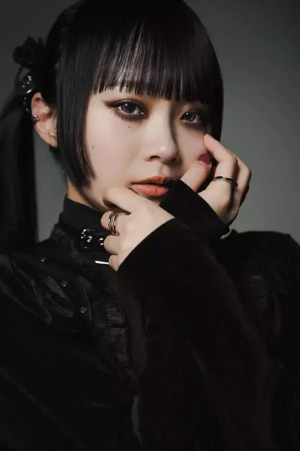 春咲暖、2026年にアーティストデビュー決定！2月13日1st SG「リミナル」リリース！