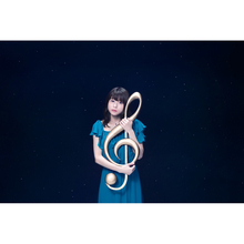 水瀬いのり、「Inori Minase 5th ANNIVERSARY LIVE Starry Wishes」LIVE Blu-ray本日発売！デビュー曲の「夢のつぼみ」フル公開！