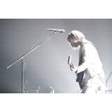 「ReoNa、初の全国ホールツアー開始スタート、公式ライブレポートを公開！6月から東名阪ZeppをまわるFC限定アコースティックライブツアー決定！」の画像1