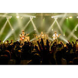 「UNISON SQUARE GARDE、5/26 にリリースする新作ライブ BD/DVD「Normal」のティーザー映像を公開！」の画像1