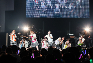 パワフルなのに緻密――これすなわち、最強のライブ！ “DIALOGUE＋ Zepp Tour 2023 「Superday ─Latitude─」”横浜公演レポート