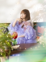 中川翔子、歌手デビュー20周年記念日に先行配信スタートしたNew Single「Twilight Magic」×TVアニメ『黒猫と魔女の教室』Special Music Video公開！