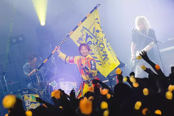 夏川椎菜、ワンマンライブ『Revenge Live“reMAKEOVER”』映像化が決定！デビュー記念日に本人登壇の上映会も開催
