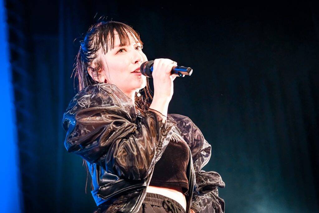 デビューから20年の軌跡を刻む、名曲連なるライブに――！玉置成実、20周年イヤーを締め括る“Nami Tamaki 20th Anniversary LIVE -Focus-”レポート