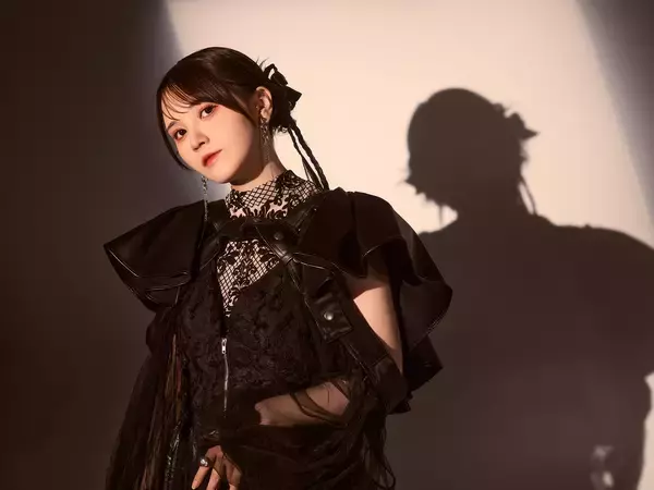 ハードなロックの魅力を引き出した、「やりすぎなくらいが、実はちょうど良かった」歌唱アプローチに迫る！鬼頭明里「光よ、僕に。」リリースインタビュー