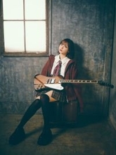 愛美、TVアニメ『灰原くんの強くて青春ニューゲーム』EDテーマ担当決定＆新アーティスト写真も公開！