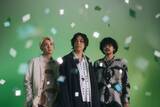 「Omoinotake、TVアニメ『花ざかりの君たちへ』 第2期EDテーマ「花束」のMusic Videoが公開！」の画像1