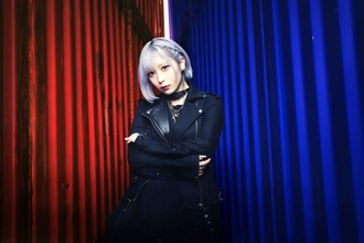 ReoNa、初のベストアルバム収録の新曲「あの頃死んでしまわなくてよかった」が12月10日先行配信決定！コンプリートBOX封入特典「オリジナルビッグTシャツ」の絵柄も公開！