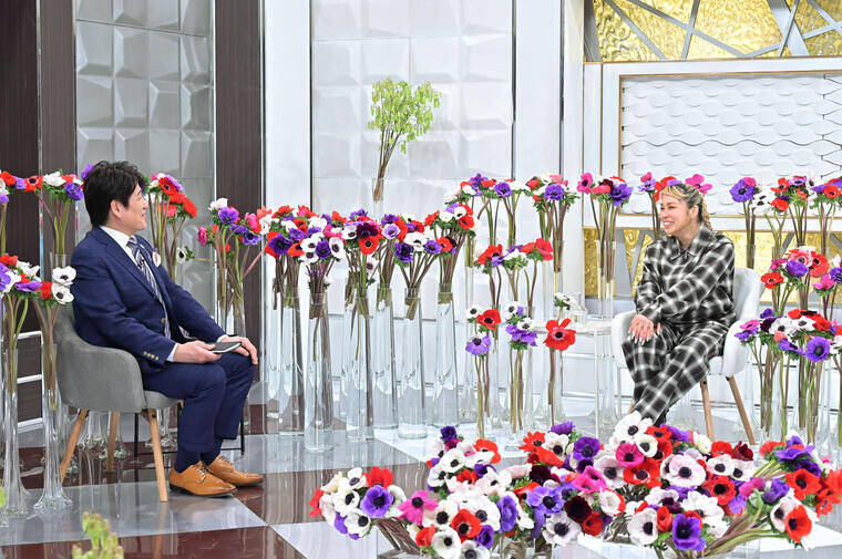 AI、留学先で差別を受けた過去も...母娘の絆に田村淳も涙「初耳学で泣くとは思わなかった」【日曜日の初耳学】