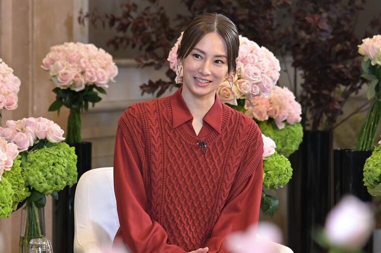 北川景子が打ち明けた"等身大の焦りや不安"に共感の声「自然体でステキ」「知れば知るほど尊敬！」長期休業の不安、家庭との両立も【日曜日の初耳学】