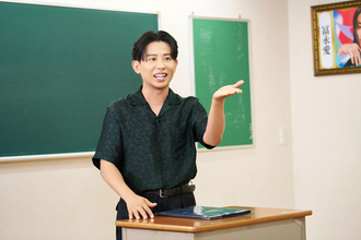 小田切ヒロが語ったメッセージ「ポジティブはスキル」に共感の声続々「全ての言葉をメモしたい！」【日曜日の初耳学】