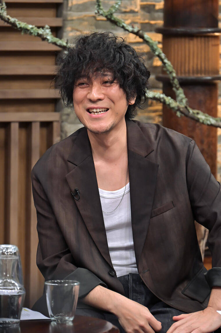 back numberの"ガチファン"永瀬廉の熱すぎるトークに視聴者もびっくり「解像度高すぎる！」＜日曜日の初耳学＞