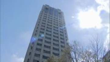 車に放火→建物の一部を焼損させたか…４４歳・無職の男を逮捕　３月にも車のワイパー折り損壊させたとして逮捕