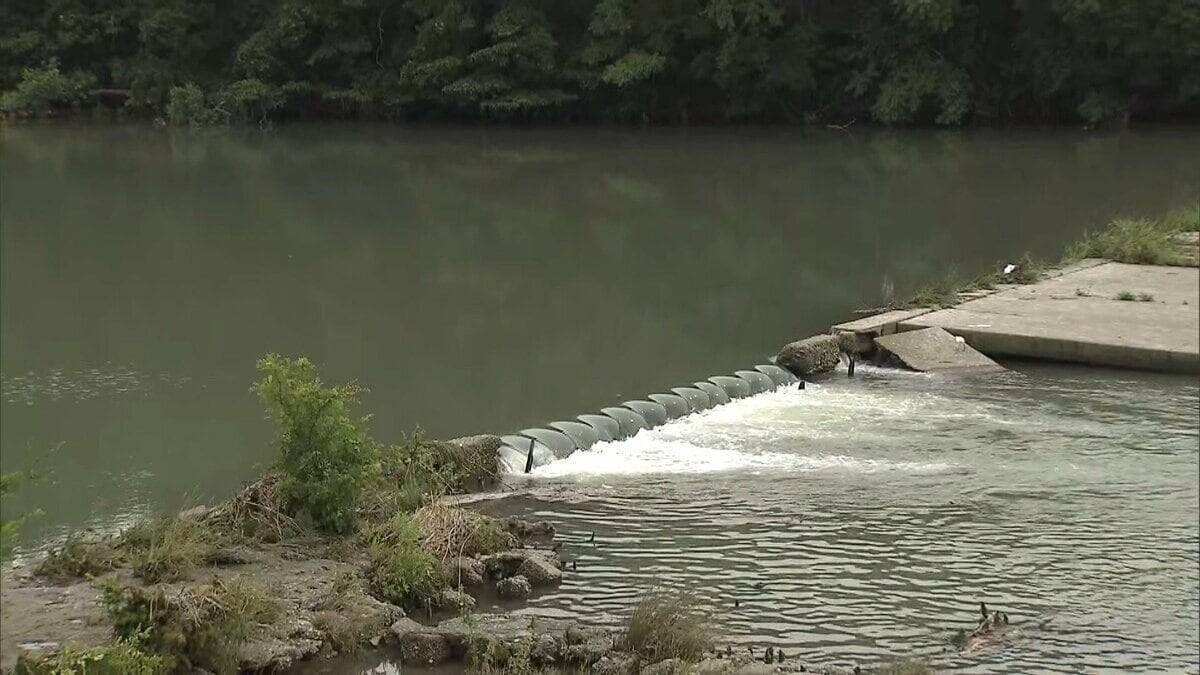 事件前に「独り言が多く、物にあたる行動」公開手配後に川で遺体で発見の男　兵庫・たつの市母娘殺害事件で書類送検　捜査開始後は現場から遠ざかろうとする動き　動機不明も「被害者に落ち度があった事件ではない」と警察