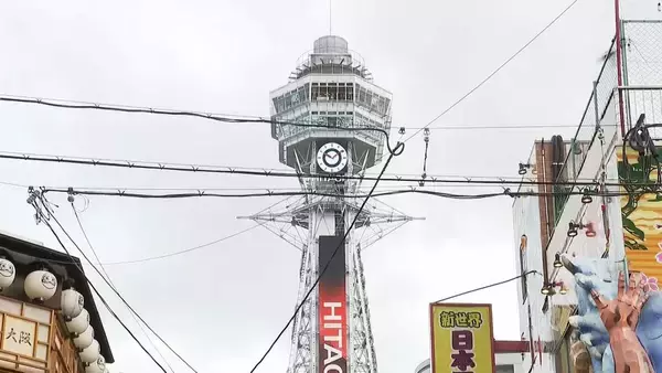 【大阪・通天閣】再建70年で“古希”象徴の紫色にライトアップ　きょう午後5時半から点灯式