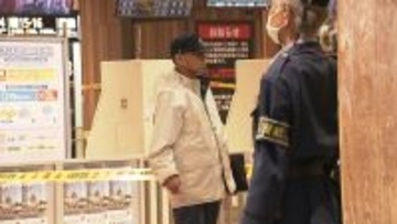 「知人にやられた」JR天王寺駅で20代男性が腕を刺されケガ　刺した男は車で逃走　殺人未遂事件で捜査
