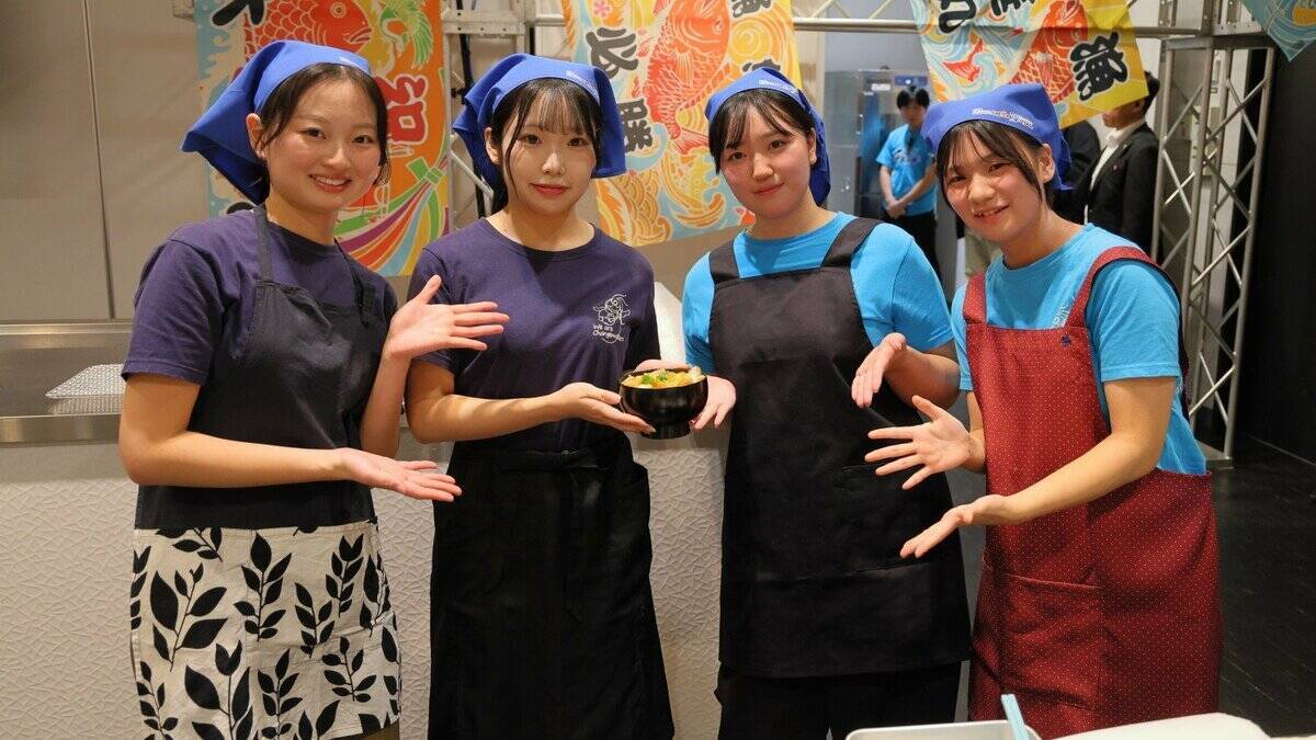 大阪湾の恵みを丼に！学生たちがレシピ対決　SUPER EIGHT・村上信五さんらが審査「どの丼もほんまにおいしかった」【全国豊かな海づくり大会】