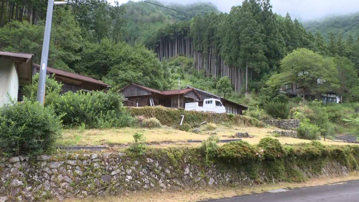 トイレから出た後…クマに襲われ男性ケガ　頭や顔から出血　奈良・下北山村では今年初の目撃　小中学校は通常授業