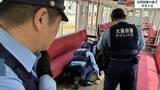 「電車内で無差別の殺傷事件を想定した合同訓練　乗客の救護や避難誘導の流れなど確認　大阪府警羽曳野署と近鉄など」の画像1