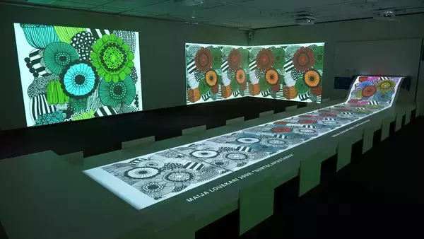 「京都文化博物館で「マリメッコ展」日本で約10年ぶりの大規模展示　ドレス約70点がずらり！名作「ウニッコ」誕生の舞台裏にも迫る【9月6日(日)まで】」の画像