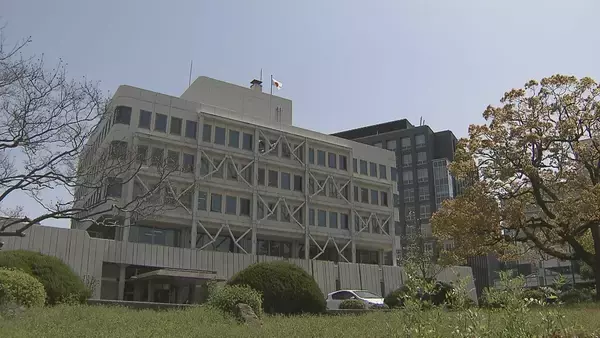 【速報】夫の飲み物に“メタノール”混ぜ…視力障害を負わせた罪に問われた妻に無罪判決　大津地裁