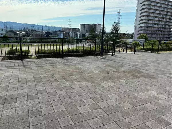 平野区の公園で若い男性刺される　「10代の男性がけんかでお腹を刺された」など通報　刺した人物は逃走中　大阪・平野区