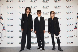 GLAY、“7つの公約”が急きょ“8つの公約”に