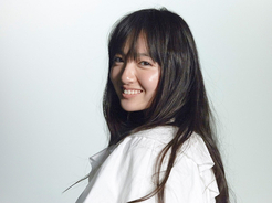 令和元年デビュー・鈴木瑛美子は歌良し、頭の回転良しのアーティストだった【5秒で答えて】