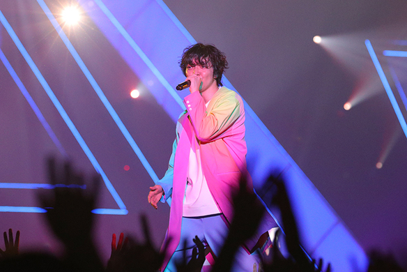 三浦大知 2014年 the entertainer ツアー最終公演より19曲をgyao が配信 エキサイトニュース