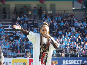 倖田來未、サッカーJ1・サガン鳥栖ホーム最終戦でスペシャルメドレー披露！「泣きそうなってしまいました」