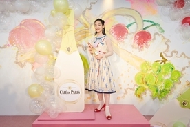 あなたに触らせて 身体や心が奇形な登場人物をパステルカラーで描くスペイン映画 2019年12月11日 エキサイトニュース