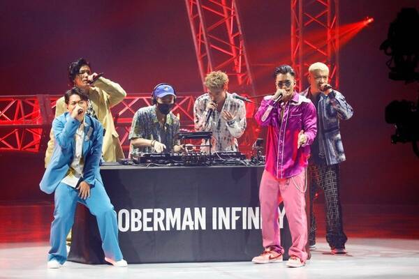 Doberman Infinity Live Online 第3夜に登場 神セトリ でファンを魅了 年7月6日 エキサイトニュース