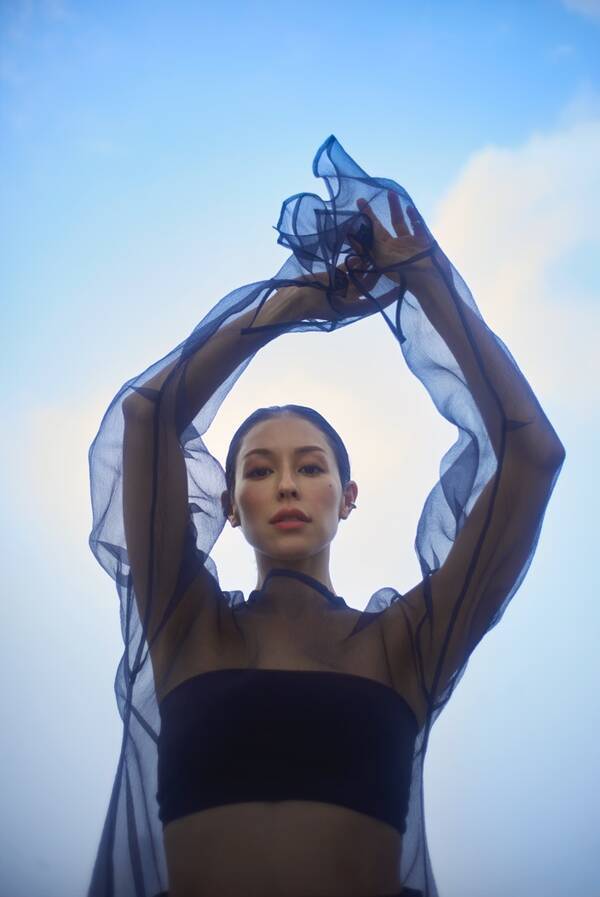 Beni 入籍 妊娠を発表 最新曲のトラックでは お腹の子の 心音 を使用 年9月21日 エキサイトニュース