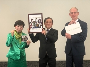 菅総理と小池都知事が、和楽器バンドのアルバム『TOKYO SINGING』を応援!?
