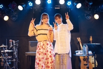 足立佳奈、憧れのMACOとの共演に涙！「一緒のステージに立ててうれしいです！」