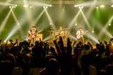 「UNISON SQUARE GARDEN、『LIVE TOUR 2021「Normal」』のライブ映像を一部公開」の画像1