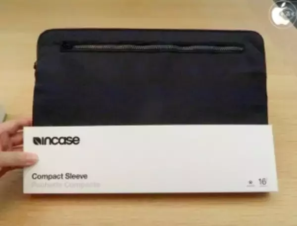 Apple Store、IncaseのMacBook Pro 16インチ用スリーブケース「Incase Compact Sleeve in Flight Nylon for 16インチMacBook Pro」を販売開始