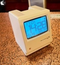 RayCueのレトロMac風時計「Maclock」を2,369円（69%オフ）で販売中
