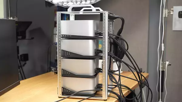 macOS 26.2：Thunderbolt 5接続した複数台Mac Studio (2025)をAIクラスタリング使用する