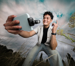 Shure、USB-C接続ステレオマイクロホン「MV88 USB-C」を発表