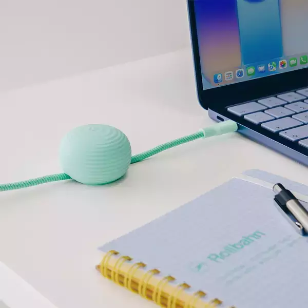 フォーカルポイント、ケーブルウェイト「Twelve South CableStay」を販売開始