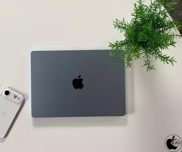 MacBook Air (13-inch, M5, 2026)を最速開封