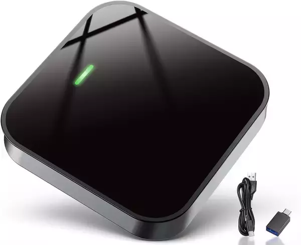 Amazon、 VVCARのワイヤレス CarPlay アダプター「MC1」を2,990円で販売中（クーポン適用）