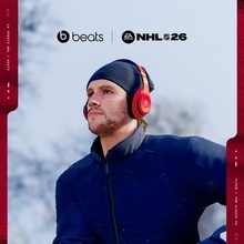 Electronic Artsのアイスホッケーゲーム「NHL 26」の追加コンテンツでBeats Studio Proが利用可能に