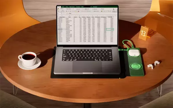 Razer、MagSafe充電対応スリーブケース「Razer Laptop Sleeve 16 with Wireless Charging for Devices」を販売開始