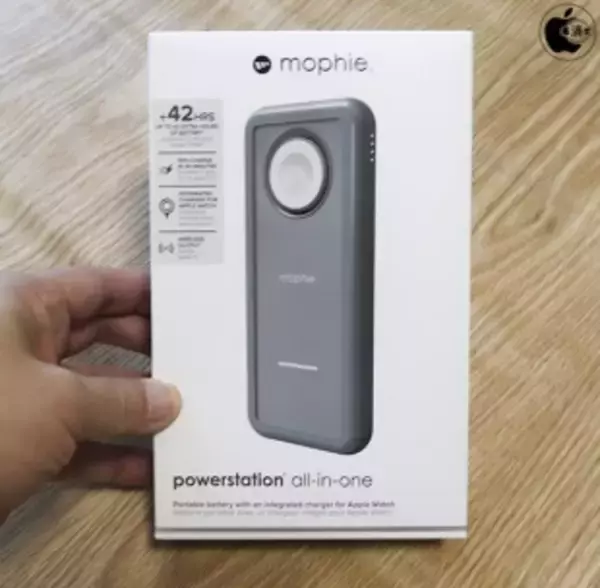 「Apple Store、mophieのワイヤレス充電バッテリー「mophie powerstation all-in-one」を販売開始」の画像