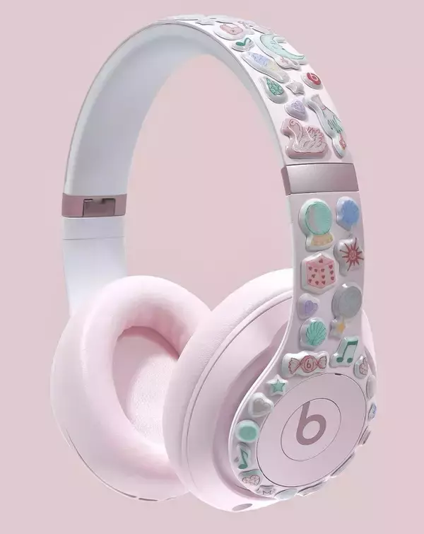 Beats、Tanu Vasuとコラボした「Beats Studio Pro Tanu Vasu Special Edition」をTargetにて限定発売